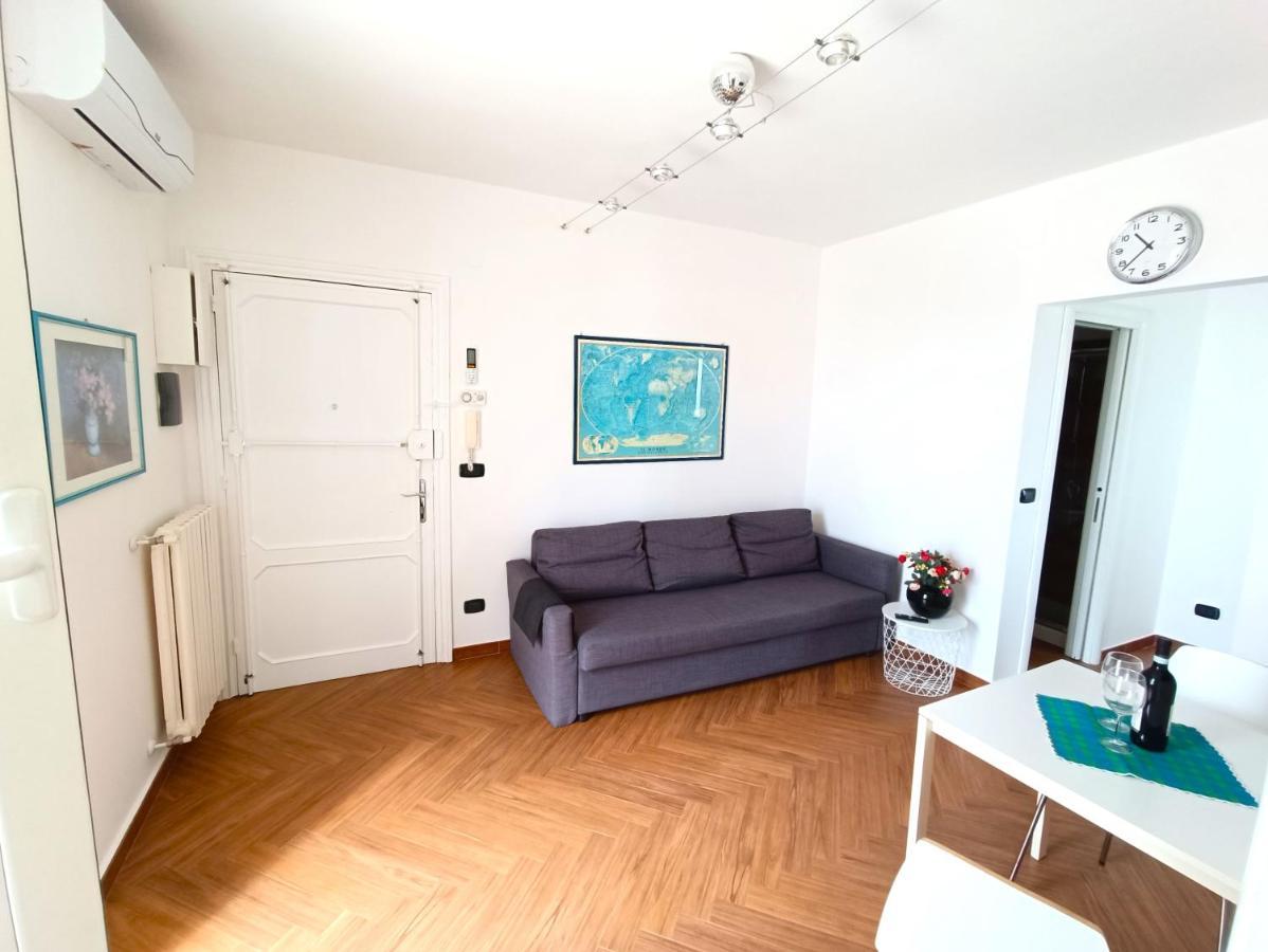 Good Vibes Apartment Bari Esterno foto